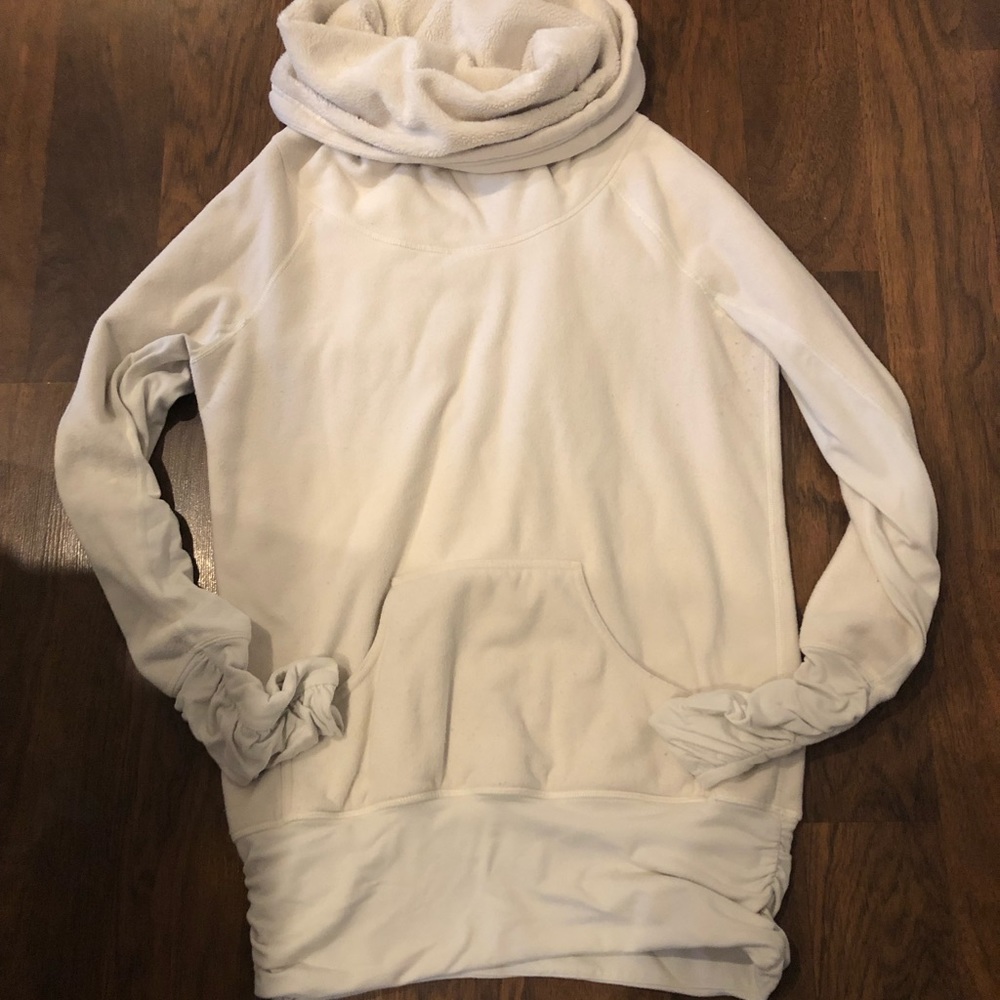 Lululemon Tunic sweatshirt Excellent Condition!
